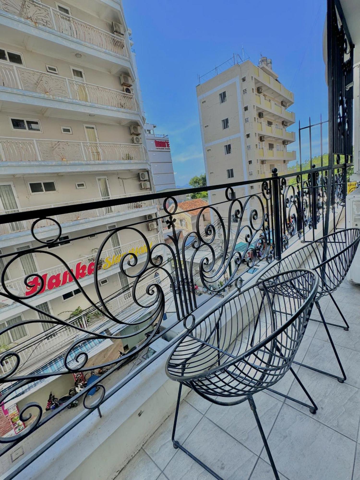 Paris Luxury Hotel & Apartment Nha Trang Buitenkant foto