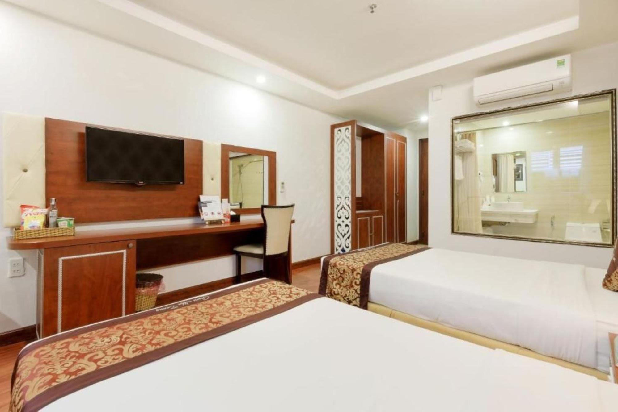 Paris Luxury Hotel & Apartment Nha Trang Buitenkant foto